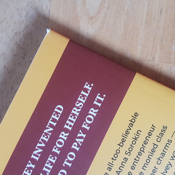 "Maybe She Had So Much Money..." The Anna Delvey (Sorkin) story - NWOT - Picture 4 of 4